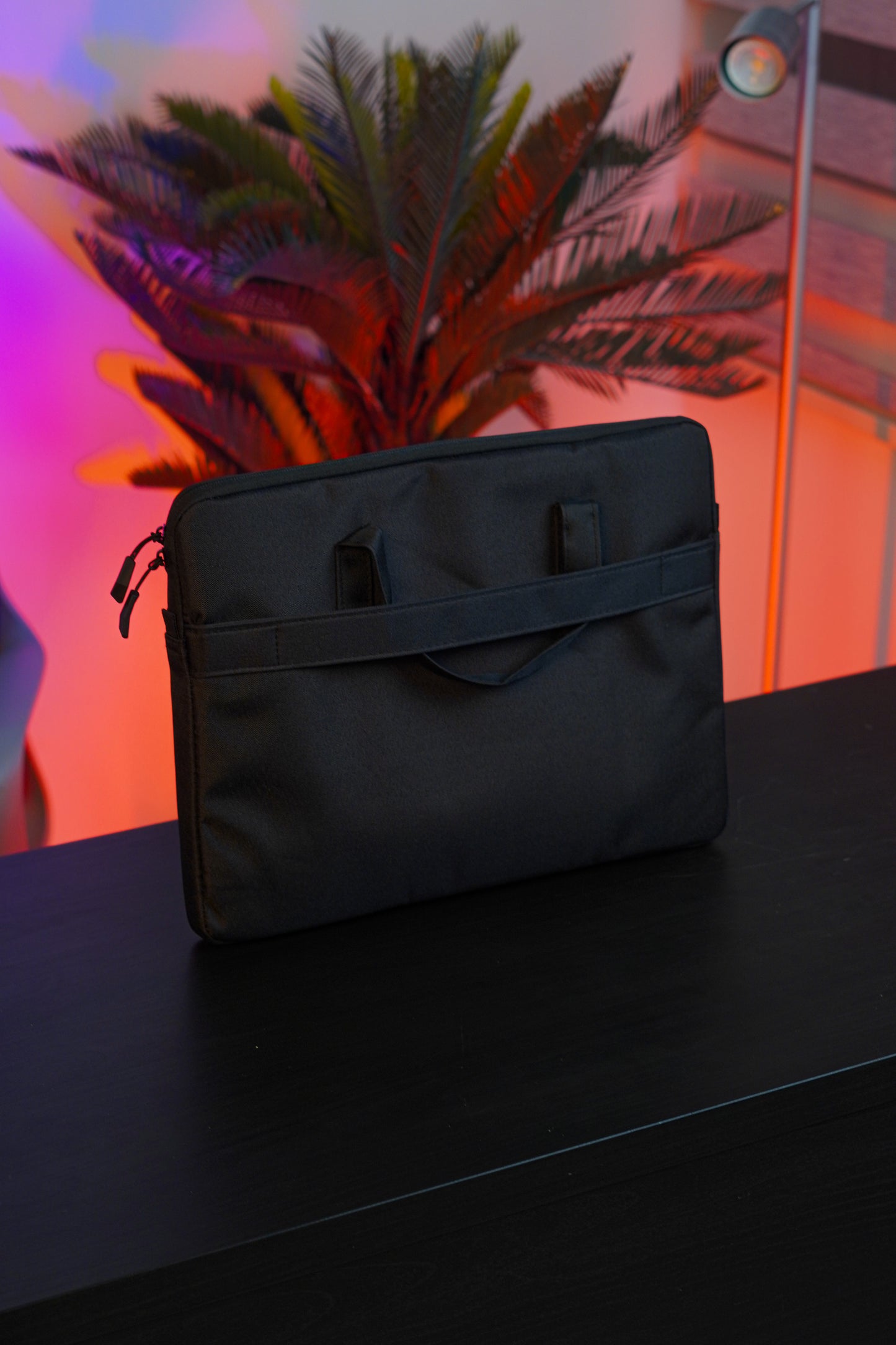 DIRH LOPTOP BAG 13-15 INCH BLACK - حقيبة لابتوب مقاس 13 الى 15 بوصة اسود