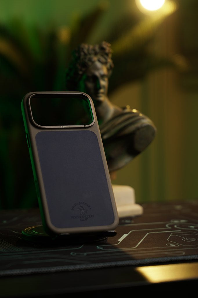 POLO CASE FOR IPHONE 17 PRO MAX BLUE - كفر ايفون 17 برو ماكس من بولو ازرق