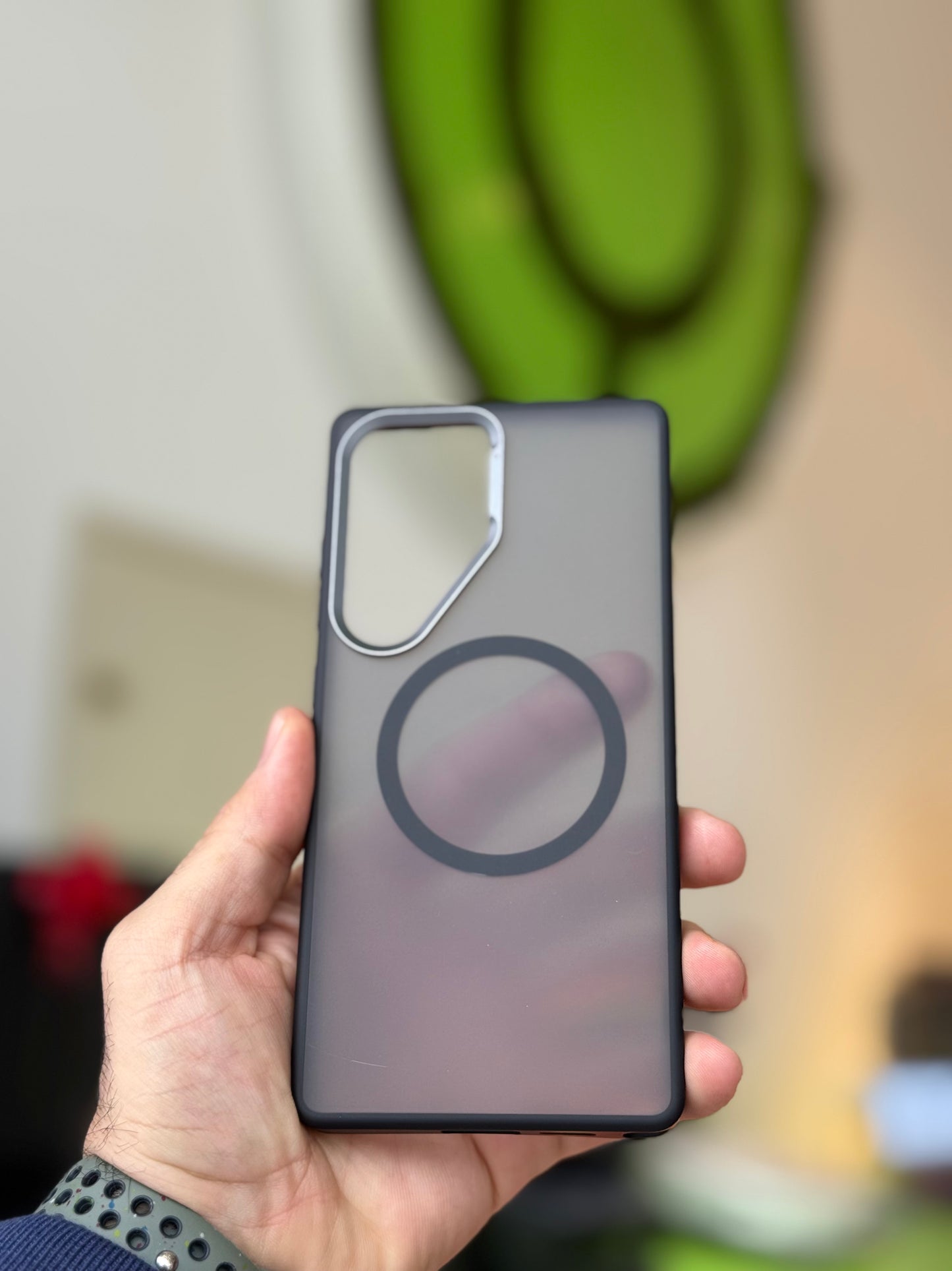 LY34 CASE FOR SAMSUNG S25 ULTRA BLACK - كفر ماك سيف سامسونك اس ٢٥ الترا