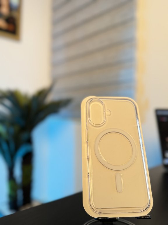 CLEAR CASE FOR IPHONE 16 - كفر ايفون 16 شفاف