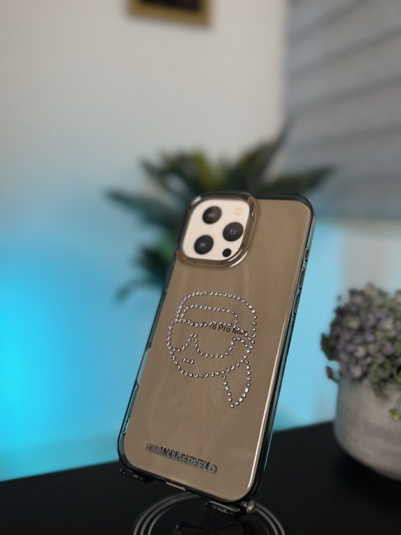 Karl Lagerfeld IML Hard Case with Rhinestones Karl Head Logo For iPhone 16 Pro Max - كفر للايفون 16 برو ماكس من كارل لاغرفيلد اسود
