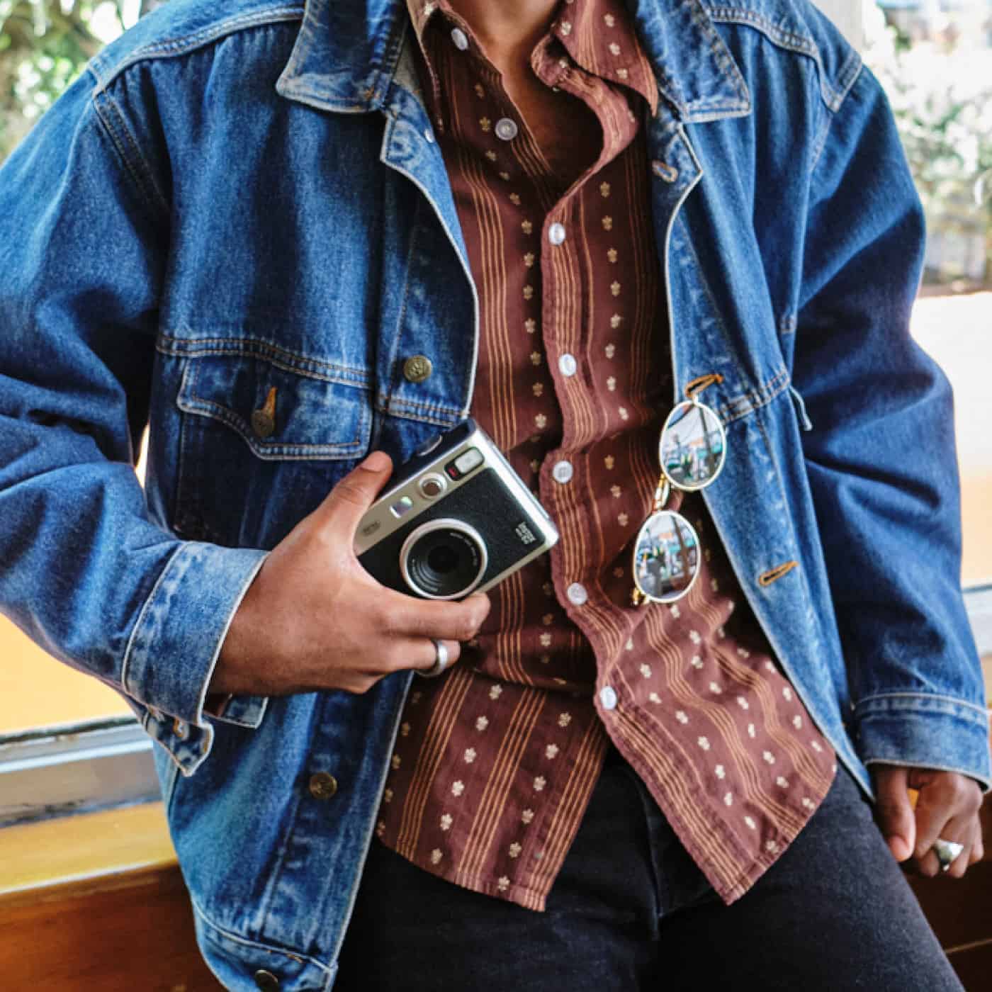 Fujifilm Instax Mini EVO Instant Camera black - كاميرا تصوير فورية ميني ايفو من فوجي فيلم انستاكس لون اسود