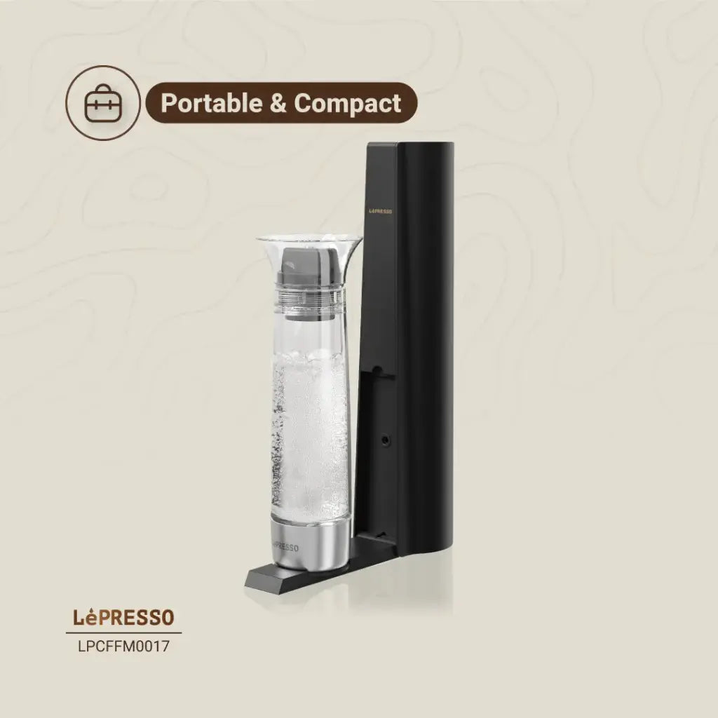 LePresso Sparkling Water Maker With Pressure Release Button Black - جهاز صنع المياه الغازية مع زر تحرير الضغط من ليبريسو اسود(المنتج لا يتضمن قنينة غاز)