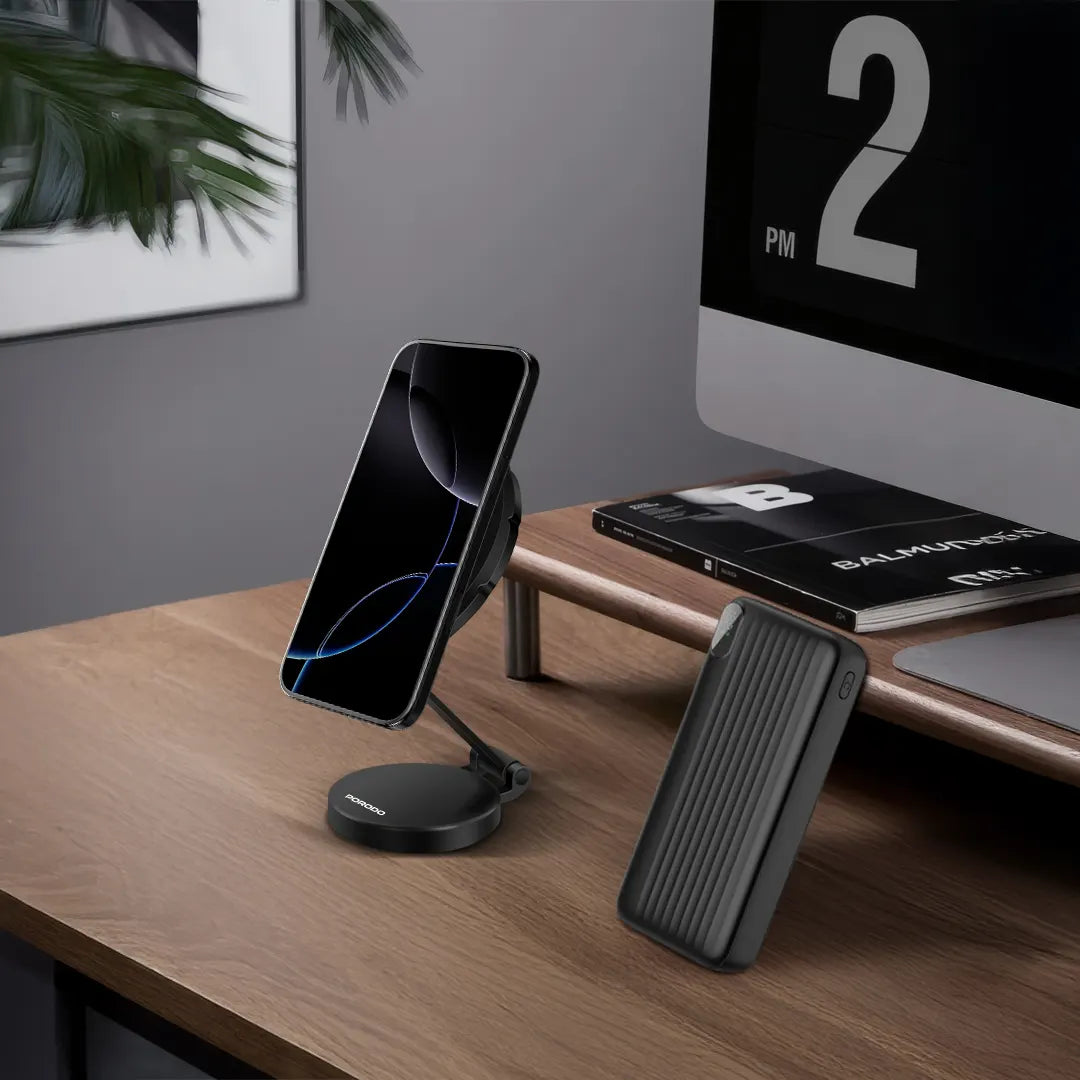 PORODO 5-IN-1 TRAVEL COMBO KIT 2 POWER BANKS, 4-IN-1 CABLE CHARGER MAGSAFE CAR - مجموعة السفر 5 في 1 (باوربنك عدد 2 , ستاند ماك سيف , كيبل 4 في 1 , وشاحن) من بورودو