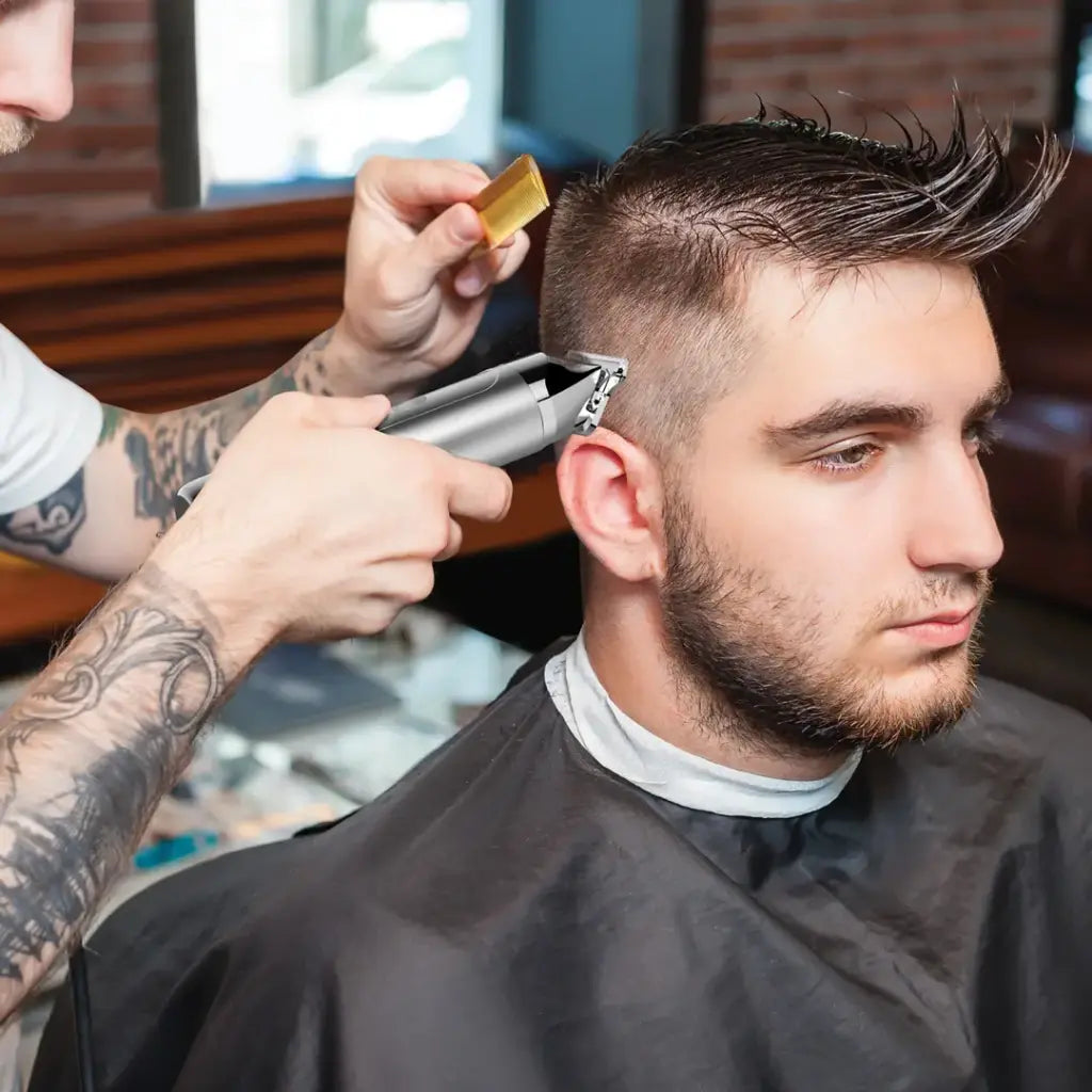 Porodo Lifestyle 8W Hair Trimmer with 3 Detachable Combs 1200mAh Silver - ماكنة حلاقة الشعر واللحية اللاسلكية من بورودو