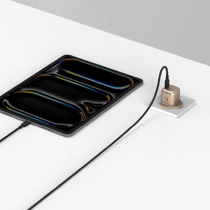 Momax Charge & Port GaN 30W charger (UK) (Gold)[ 1 port / USB-C) - شاحن 30 واط من موماكس