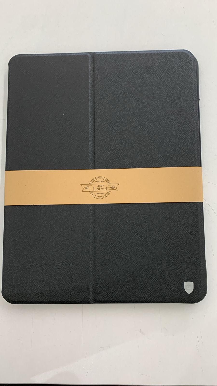 CASE FOR IPAD 13 M2 BLACK - كفر للايباد 13 ام 2 اسود
