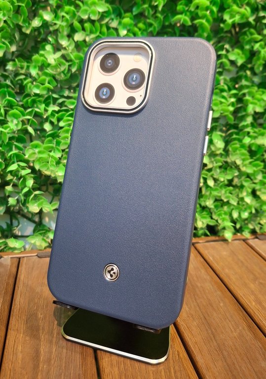 BUCKSUITI CASE FOR IPHONE 15 PRO MAX BLUE - كفر ايفون 15 برو ماكس ازرق