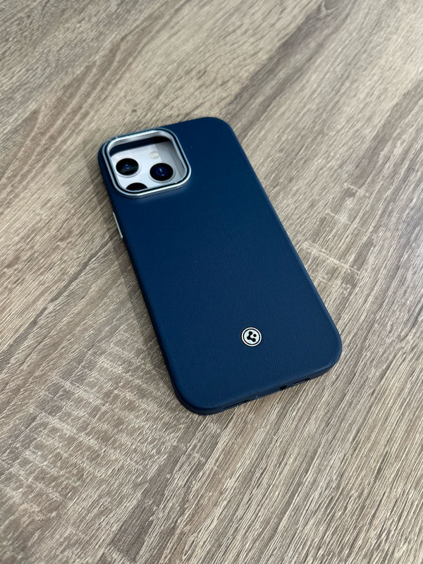 PREMUAM CASE FOR IPHONE 16 PRO MAX NAVY - كفر للايفون 16 برو ماكس نيلي
