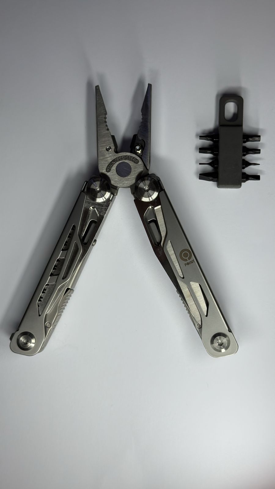 POINT 23 in 1 High Quality Stainless Steel Multifunction Pliers gray - كماشة متعددة الوظائف 23 في 1 عالية الجودة من الفولاذ المقاوم للصدأ من بوينت باللون الرمادي