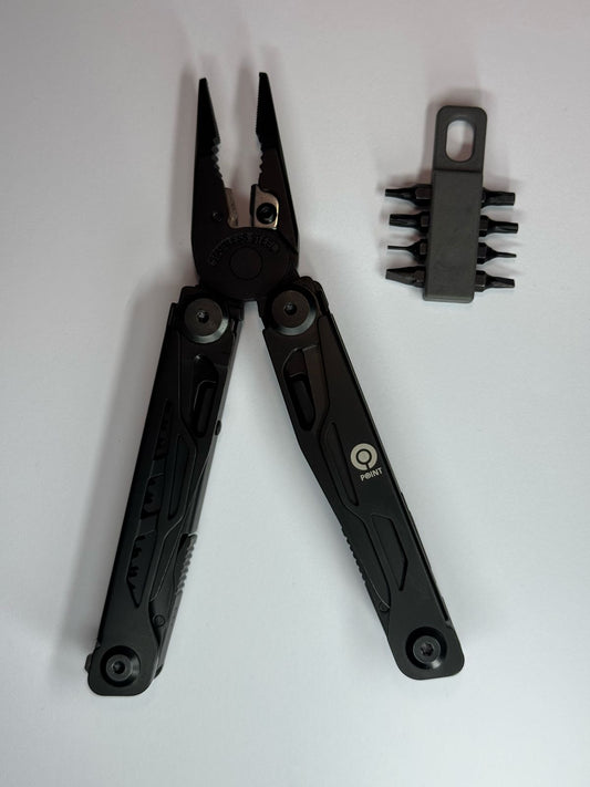 POINT 16 in 1 High Quality Stainless Steel Multifunction Pliers black - كماشة متعددة الوظائف 16 في 1 عالية الجودة من الفولاذ المقاوم للصدأ من بوينت باللون الاسود