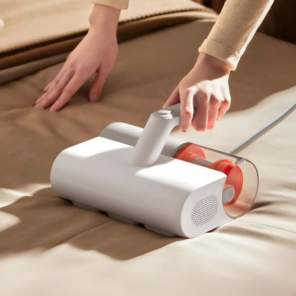 Xiaomi Mijia pillow sweeper - مكنسة للمفروشات ومعقم بالاشعة الفوق البنفسجية من شاومي