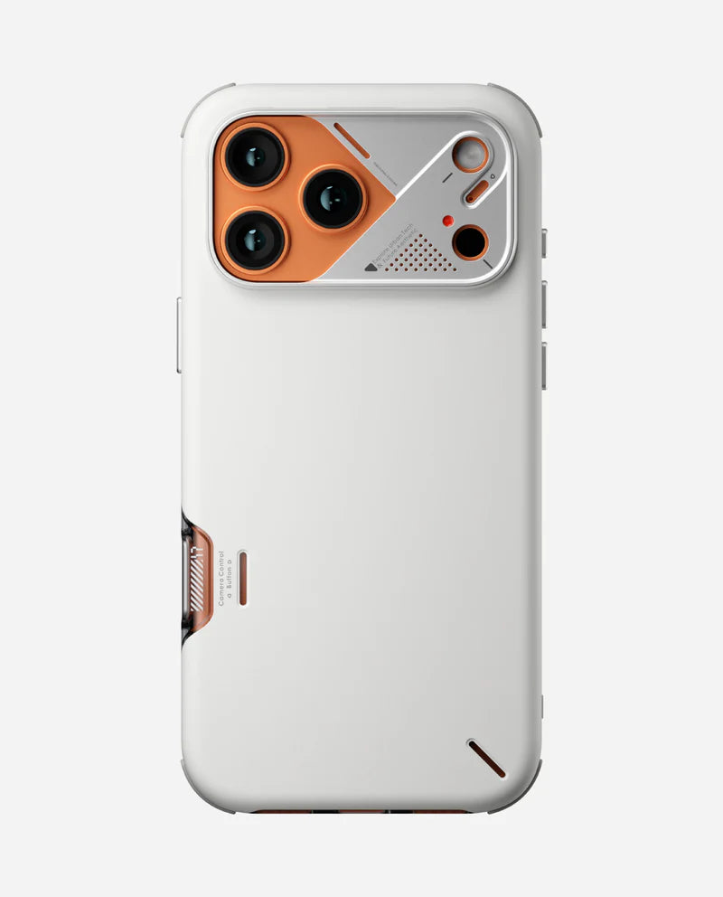 A17 SLIM SHOCKPROOF CASE FOR IPHONE 17 PRO MAX WHITE - كفر ايفون 17 برو ماكس ماك سيف نحيف مقاوم للصدمات من اولومو ابيض