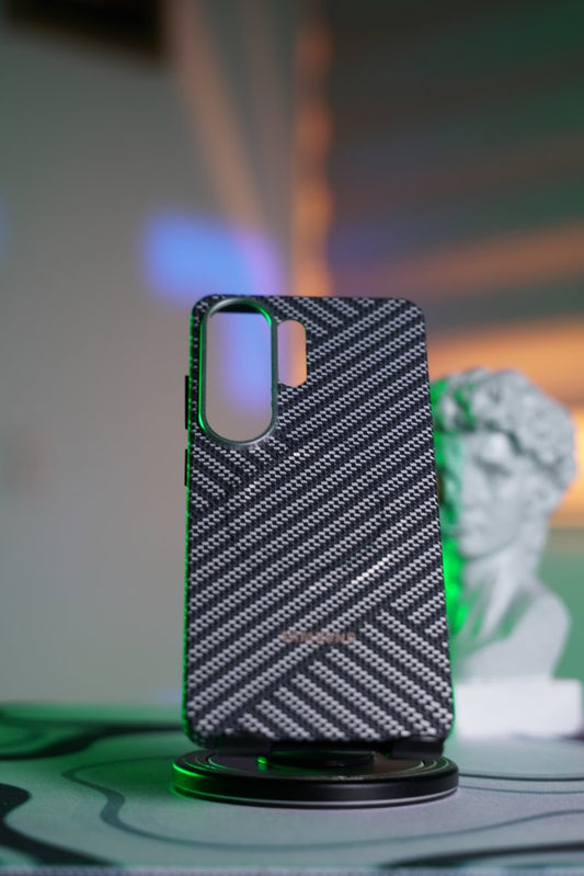Galaxy S26 Ultra Carbon Magnet Case Gary - كفر سامسونج اس 26 الترا كاربون ماك سيف لون رمادي