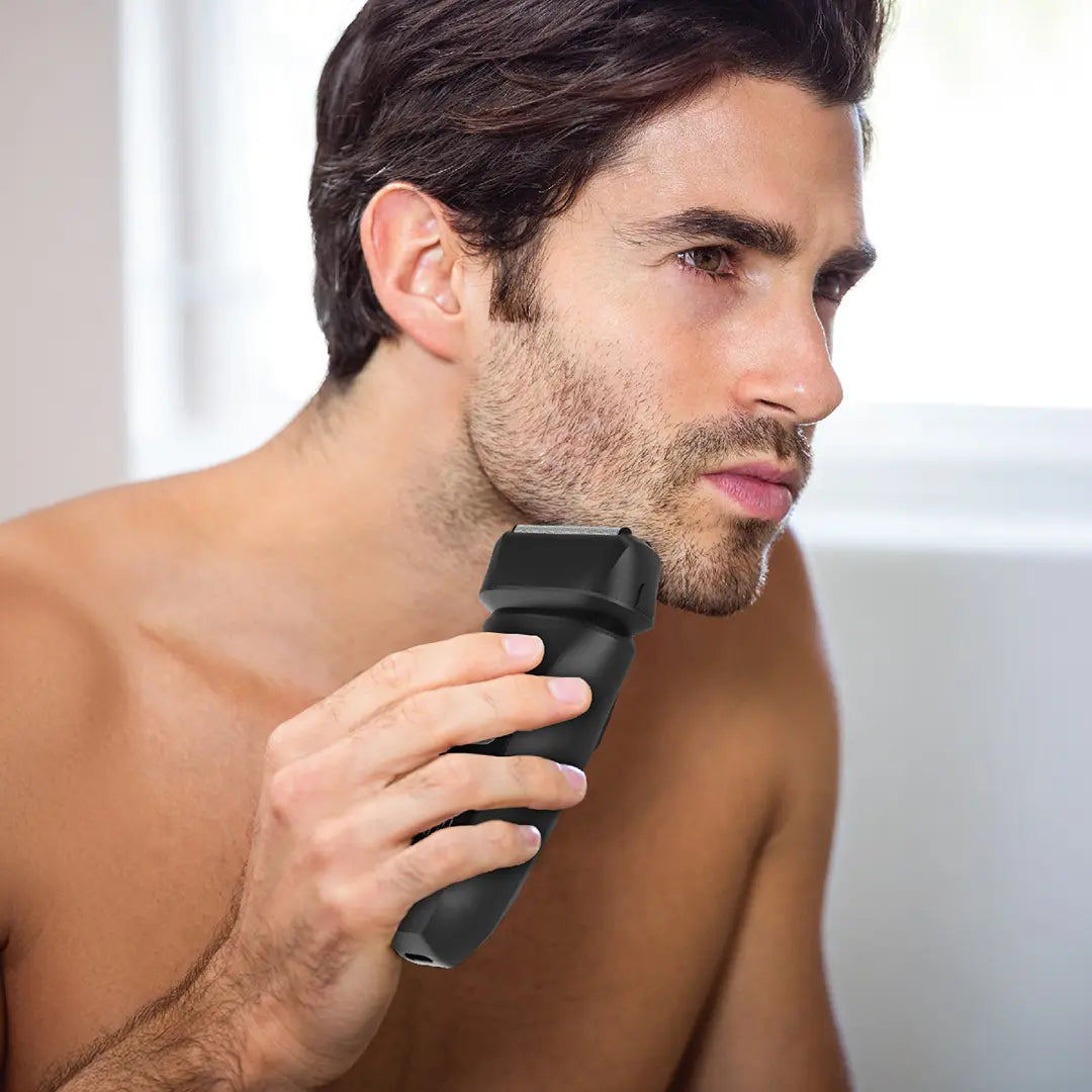 Green Lion Ultra Glide Pro Men's Shaver Black - ماكنة حلاقة مع شاشة رقمية من كرين اسود