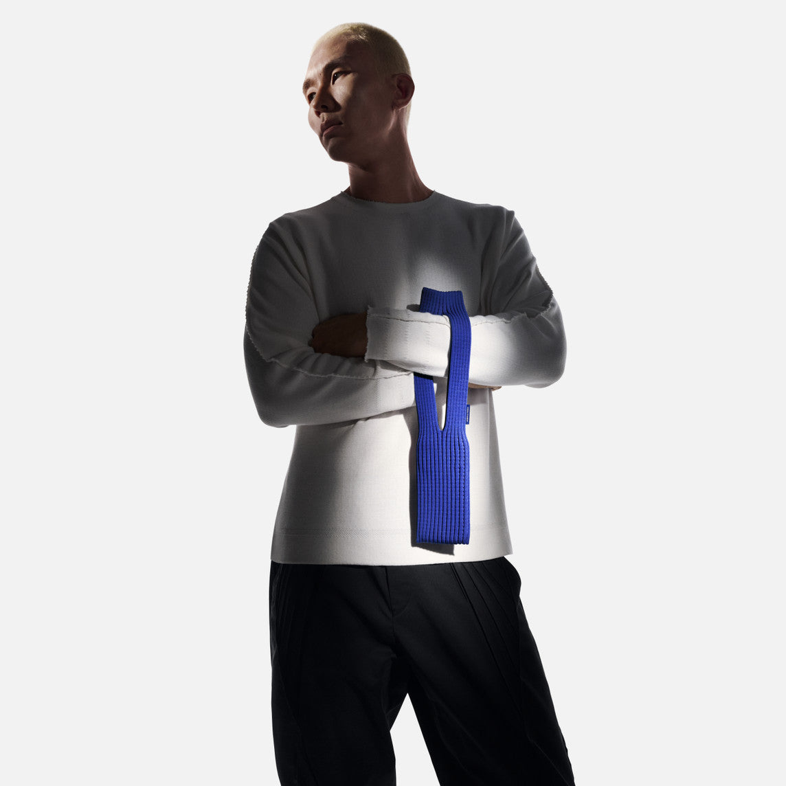 SHORT PHONE POCKET BLUE - جيب قصير لهاتف ذكي ازرق