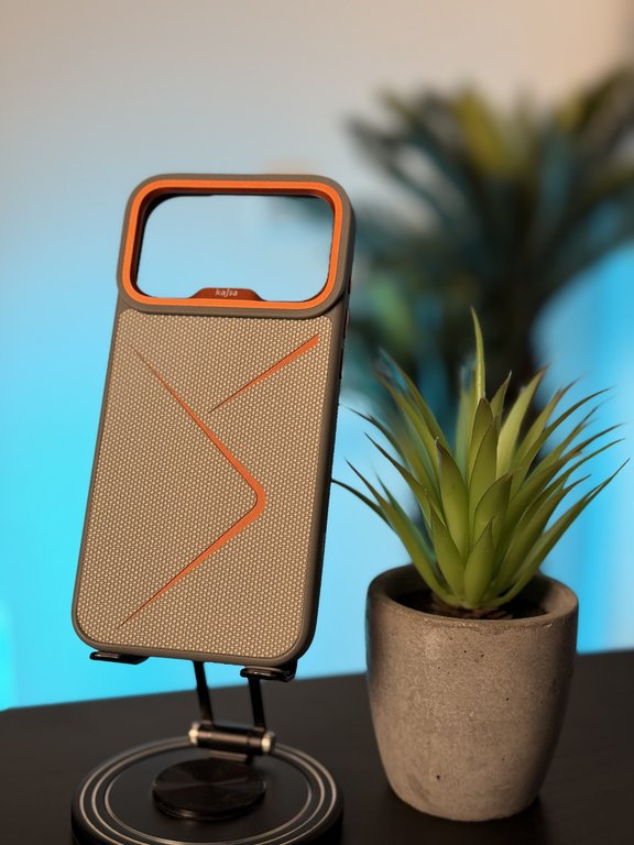 KAJSA CASE FOR IPHONE 17 PRO MAX GRAY - كفر ايفون 17 برو ماكس من كاجسا رمادي