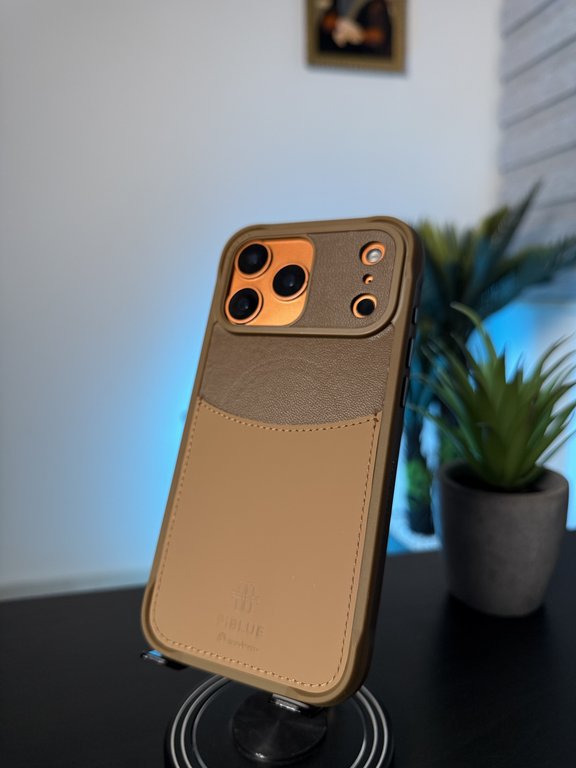 PIBLUE CASE FOR IPHONE 17 PRO MAX LEATHER BROWN - كفر ايفون 17 برو ماكس جوزي