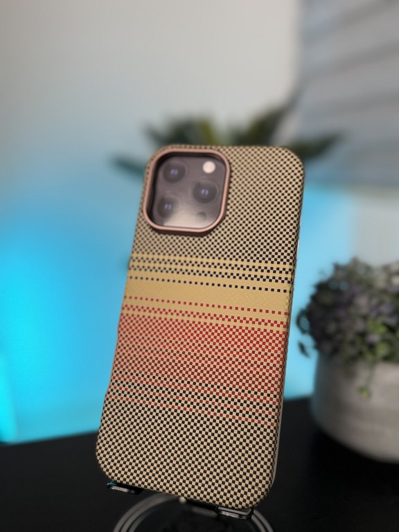 LY56 CASE FOR IPHONE 16 PRO MAX YELLOW - كفر ايفون 16 برو ماكس اصفر