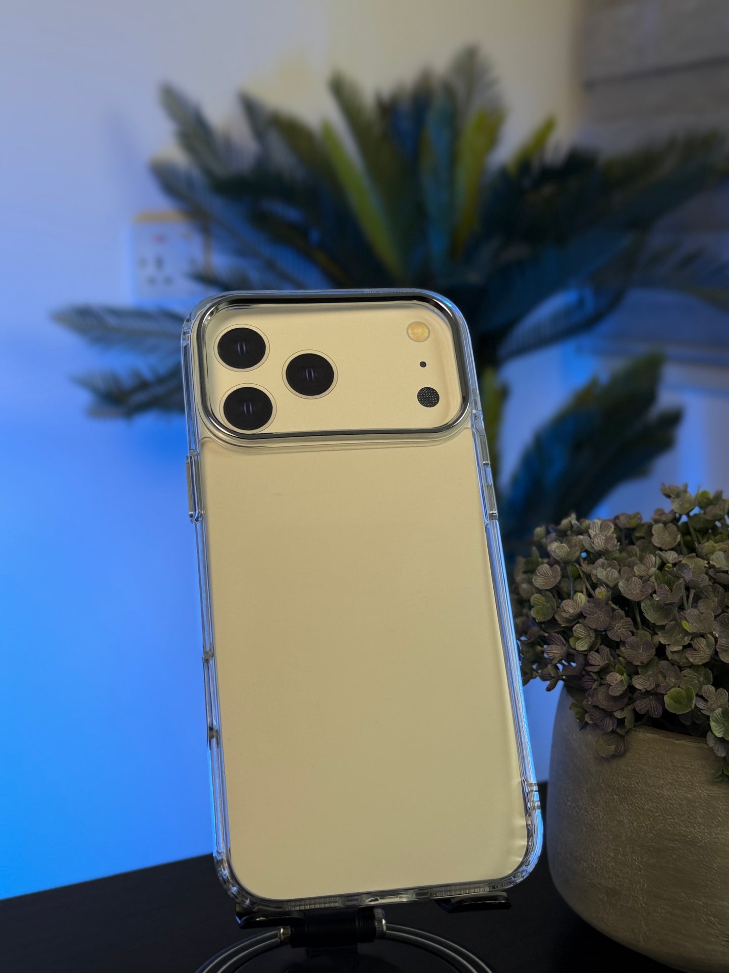 BELKIN CASE FOR IPHONE 17 PRO MAX- كفر شفاف بلاستك للايفون. 17 برو ماكس