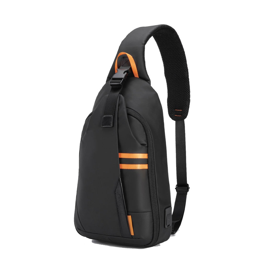 Porodo Gaming Water-Resistant PU Sling Bag With USB-C Port  - حقيبة ظهر رياضية ذات الحزام الواحد من بورودو