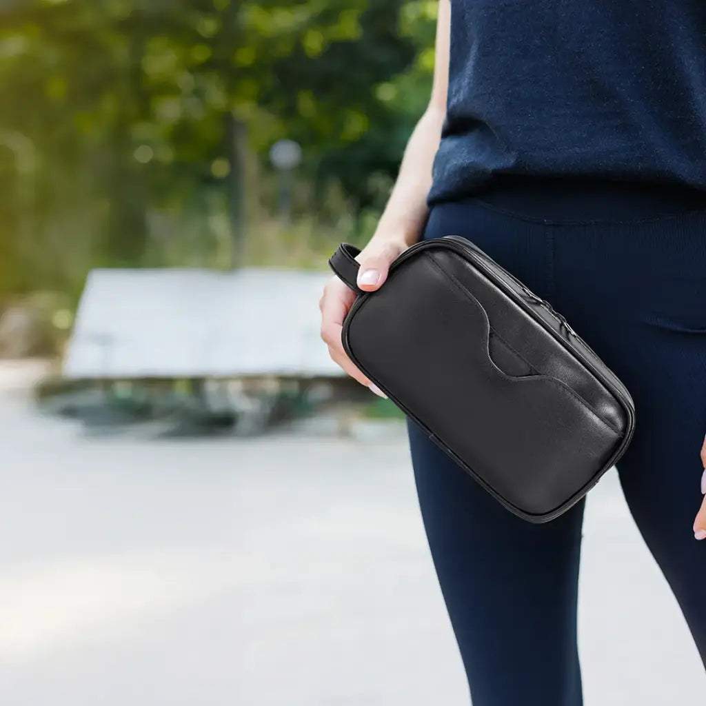 Porodo Lifestyle MagSafe Travel Organizer Pouch With Phone Holder Black - حقيبة يد محمولة مع ستاند ماك سيف من بورودو اسود