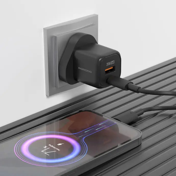 Porodo PD 20W USB QC3.0 UK Fast Charger with C to C Cable Black - شاحن 20 واط مع كيبل تايب سي تايب سي من بورودو