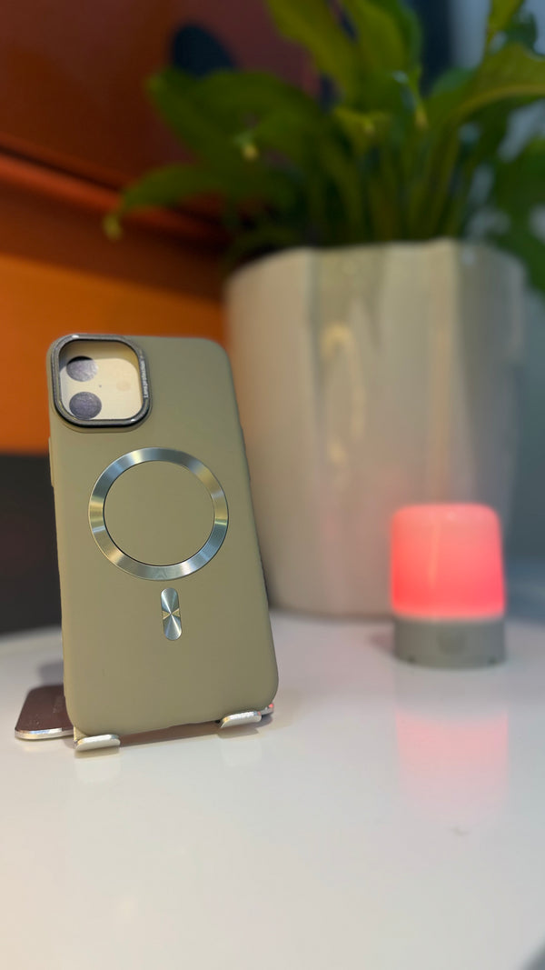 RV CASE FOR IPHONE 16 PLUS GRAY - كفر ماك سيف للايفون 16 بلس رمادي