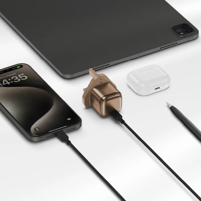 Momax Charge & Port GaN 30W charger (UK) (Gold)[ 1 port / USB-C) - شاحن 30 واط من موماكس