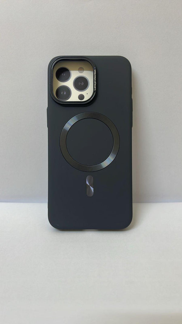 RV CASE FOR IPHONE 15 PRO MAX BLACK - كفر ماك سيف للايفون 15 برو ماكس اسود