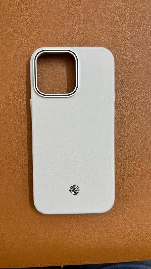 BUCKSUITI CASE FOR IPHONE 16 PRO MAX GRAY - كفر ايفون 16 برو ماكس رمادي