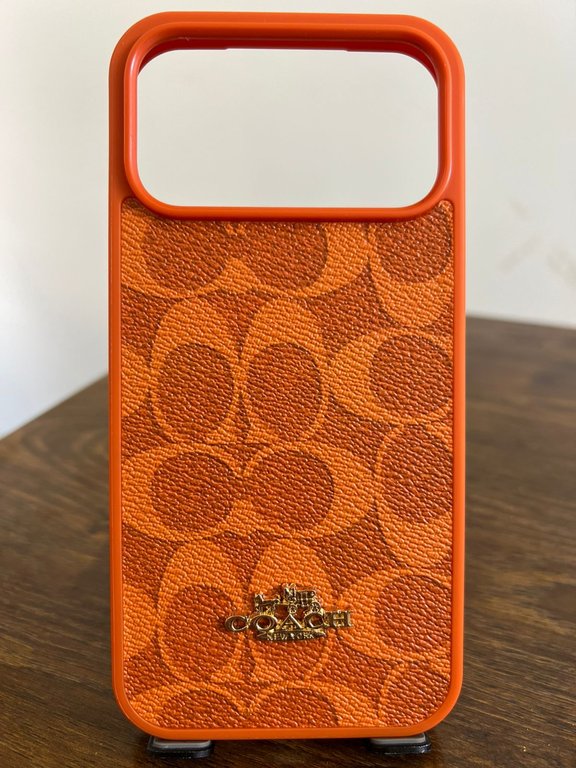 FOXTECH CASE FOR IPHONE 17 PRO MAX ORANGE - كفر ايفون 17 برو ماكس من فوكس تك لون برتقالي