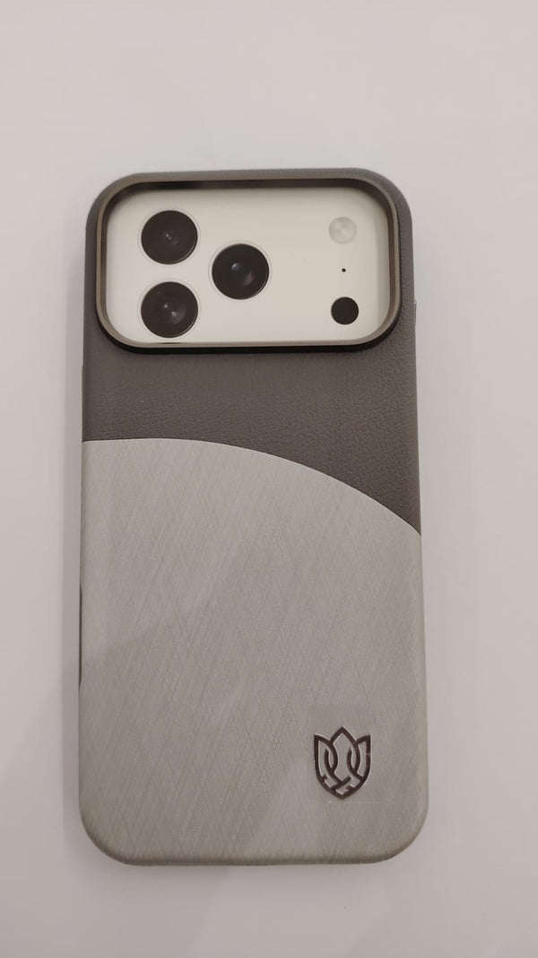 RV88 CASE FOR IPHONE 17 PRO MAX GRAY - كفر ايفون 17 برو ماكس رمادي