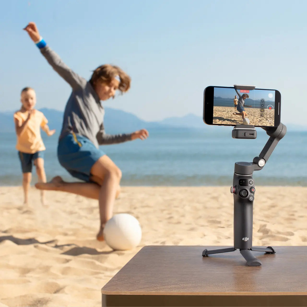 DJI Osmo Mobile 7P Smart Stabilizer Black -  مثبت هاتف للتصوير من دي جي اي اوزمو اسود