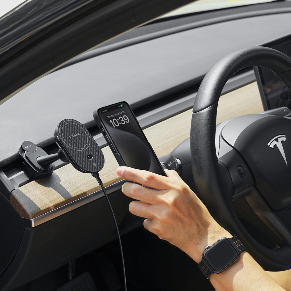 PITAKA MAGNETIC CAR PHONE HOLDER FOR AIR VENT QI2 - ستاند سيارة مغناطيسي بفتحة التبريد مع شحن لاسلكي من بيتاكا